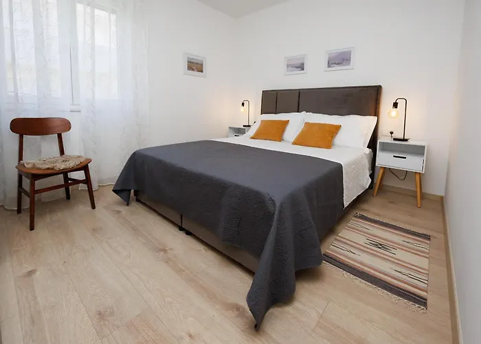 Vanda Apartment
